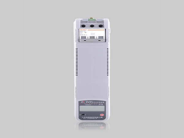 電容器、控制器